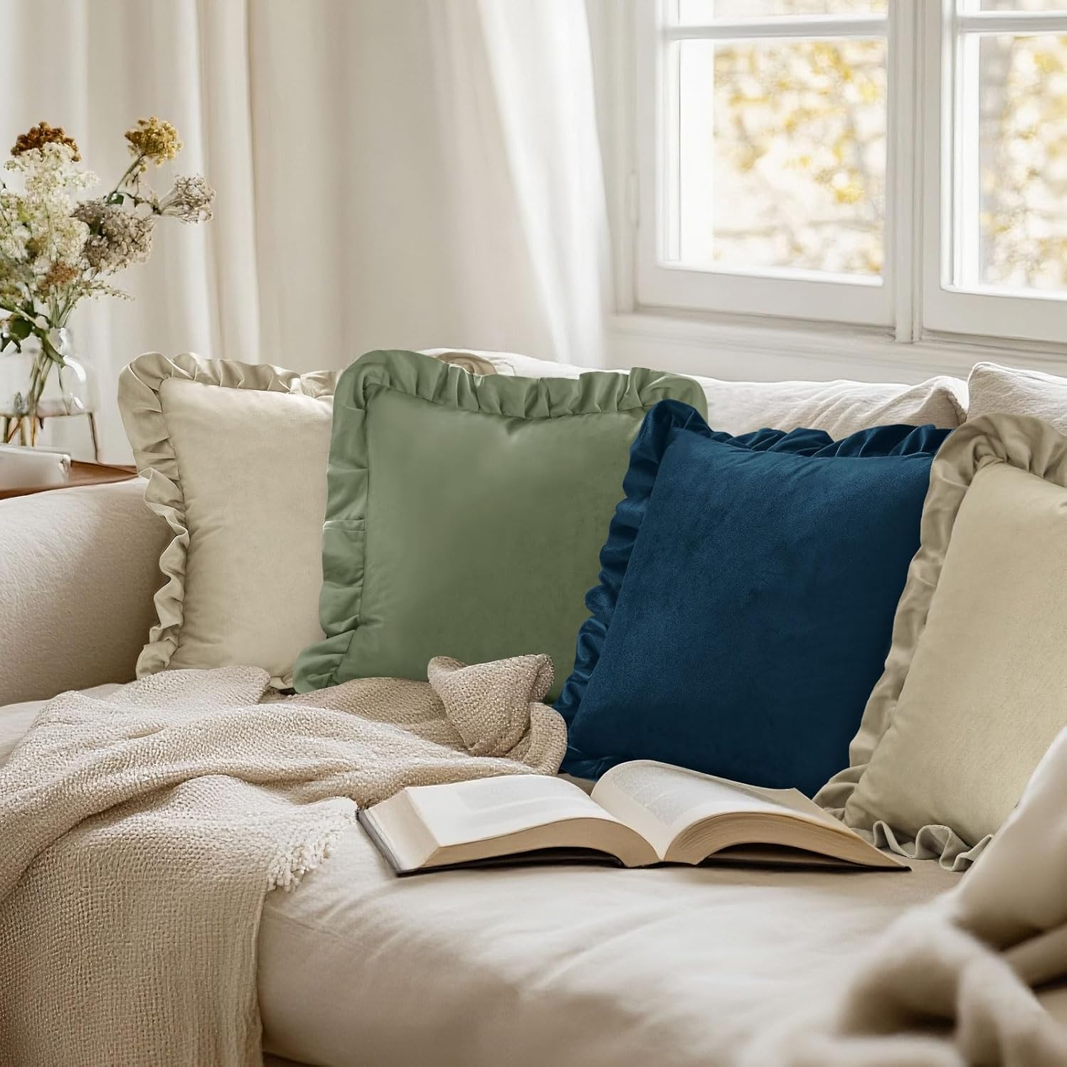 JIUZHEN Bean Green Velvet Soild Throw Pillow Covers, Decorative Throw Pillow Covers for Couch Sofa Livingroom Car, 20x20 Inch, Set of 2 with Ruffles