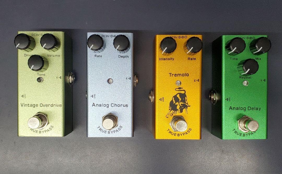 オーバードライブ、トレモロ、コーラス、ディレイ、4個セット