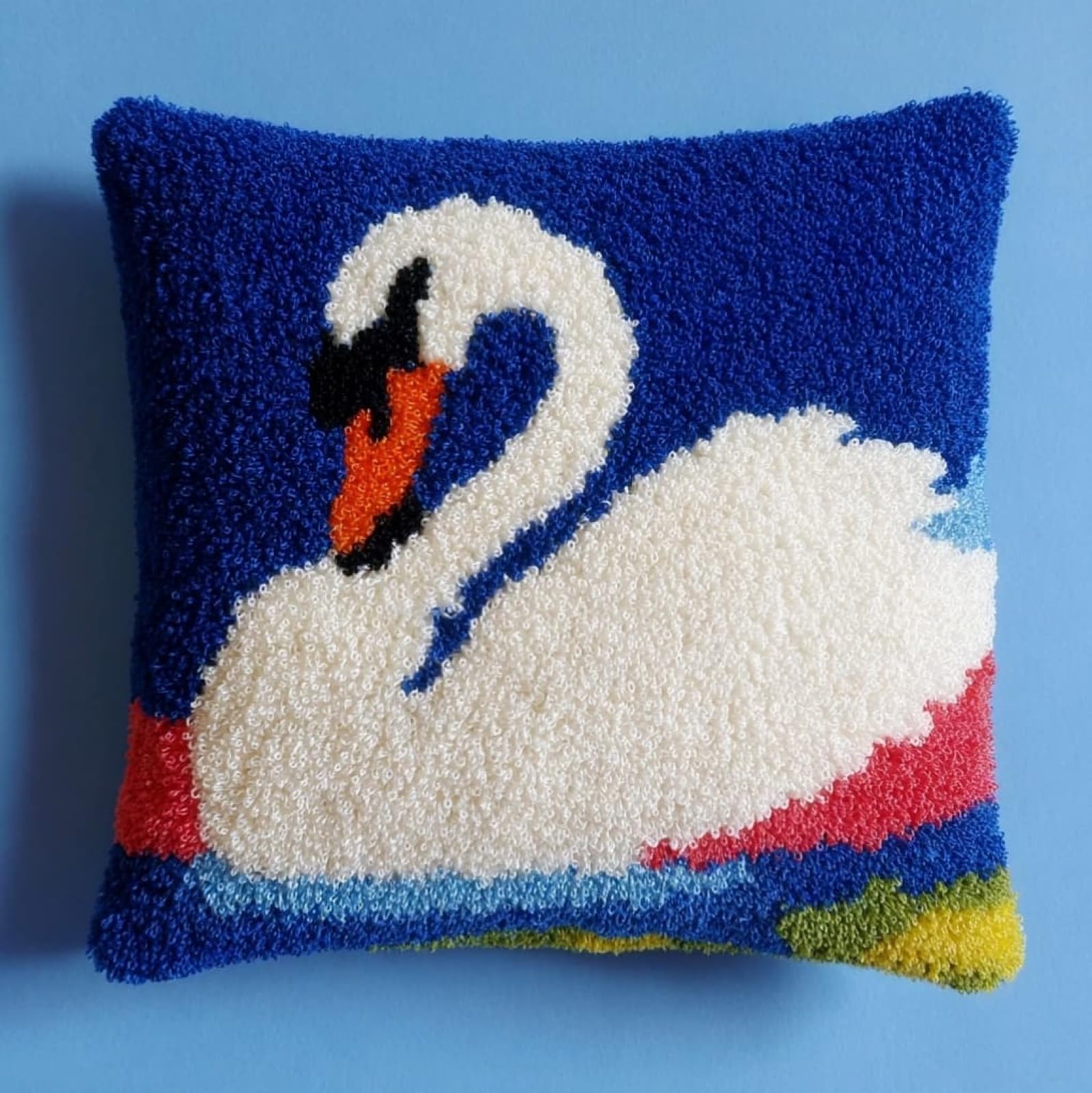 AxiangziK Pre-Printed Latch Hook Cushion Kits,Animals Swans 43x43cm Latch Hook Kits for Adults Beginners Handmade Cushion Sofa Bedroom Decor Craft Gifts