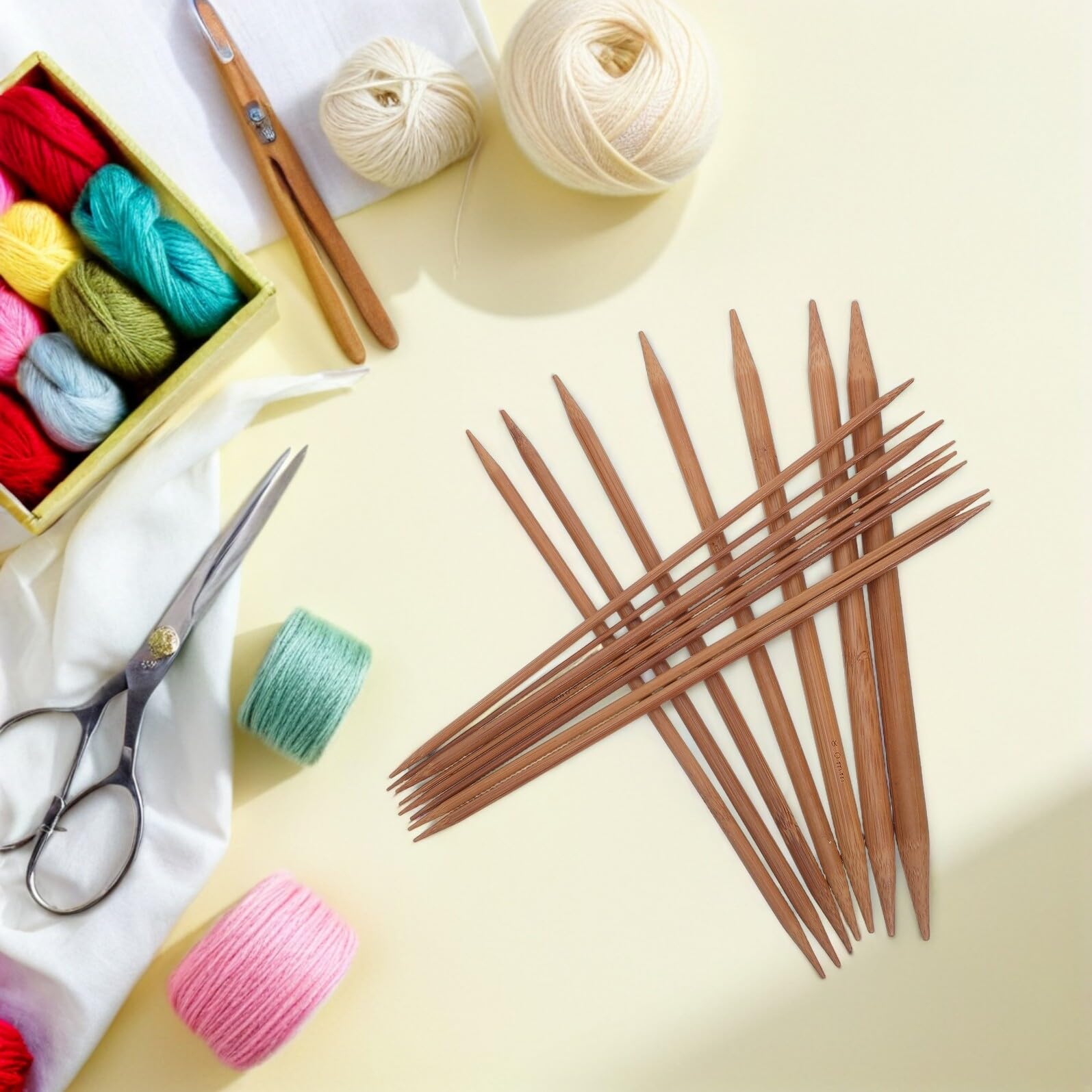 GARIOUANS Juego de 150 Agujas de Tejer de Doble Punta de 20 Cm, de Madera de Bambú Carbonizada, Set Completo para Suéteres y Proyectos de Tejido Manual, Kit Versátil para