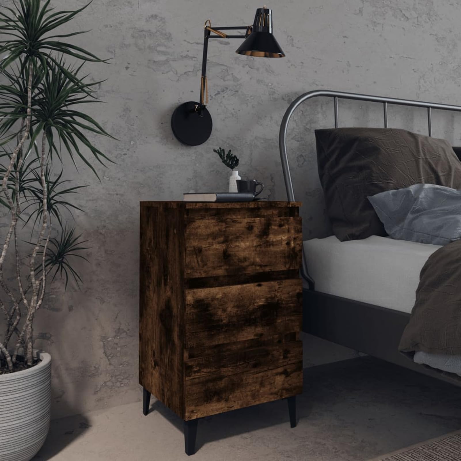 Table de nuit avec pieds en métal pour une stabilité parfaite