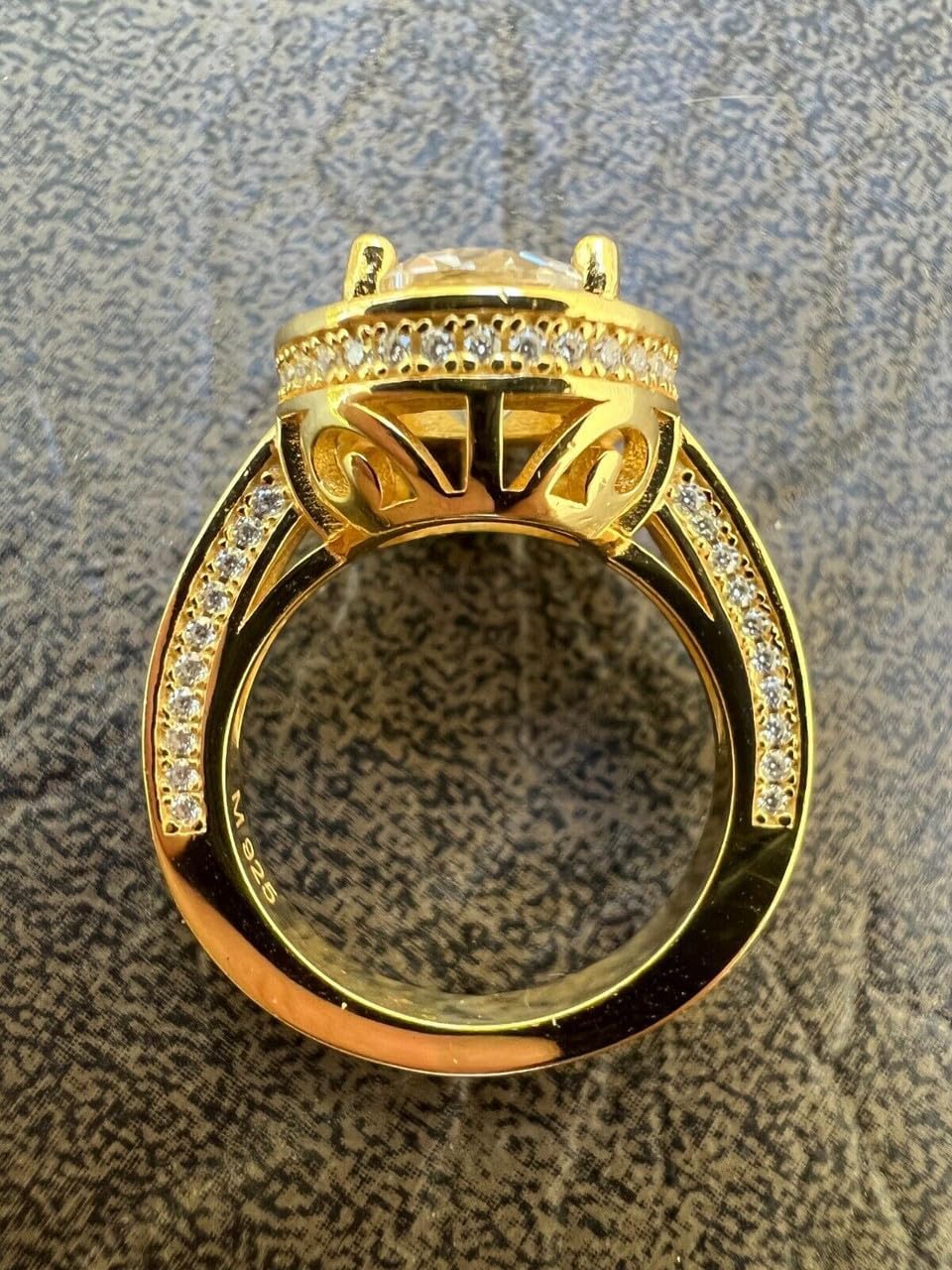 4.7 CT Moissanite Classic Halo Engagement Ring in 14k Gold & White Gold Over Solid 925 Sterling Silver Round-Cut VVS/D Color Iced-out Love Proposal/Promise Ring for anniversary ,wedding ,valentine's day