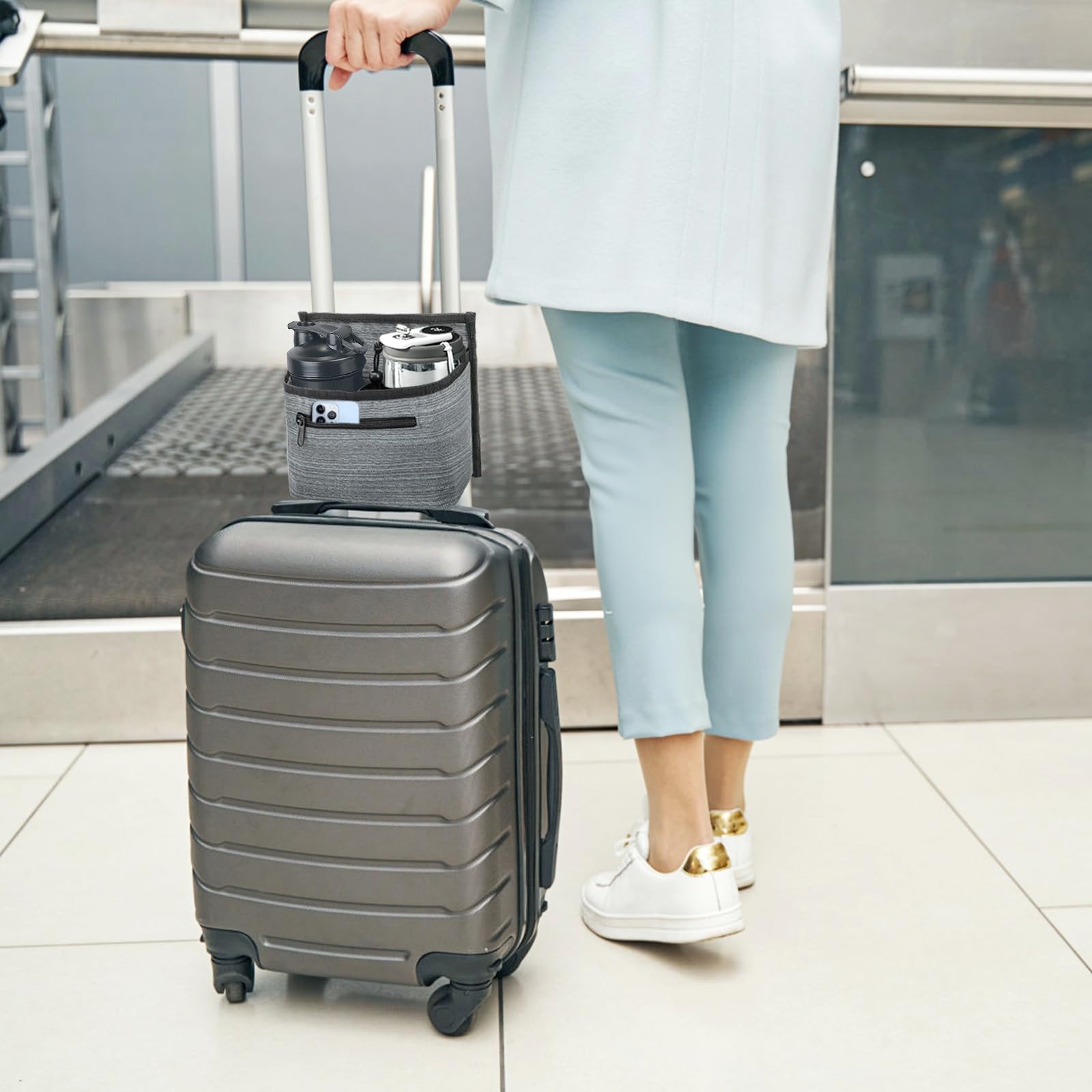 WRINGKIT Paquete de 2 portavasos de equipaje para maletas, transportador de bebidas de mano gratis | Portavasos portátil de viaje, soporte para bebidas, accesorios de viaje para viajes, regalos para viajeros de vuelo