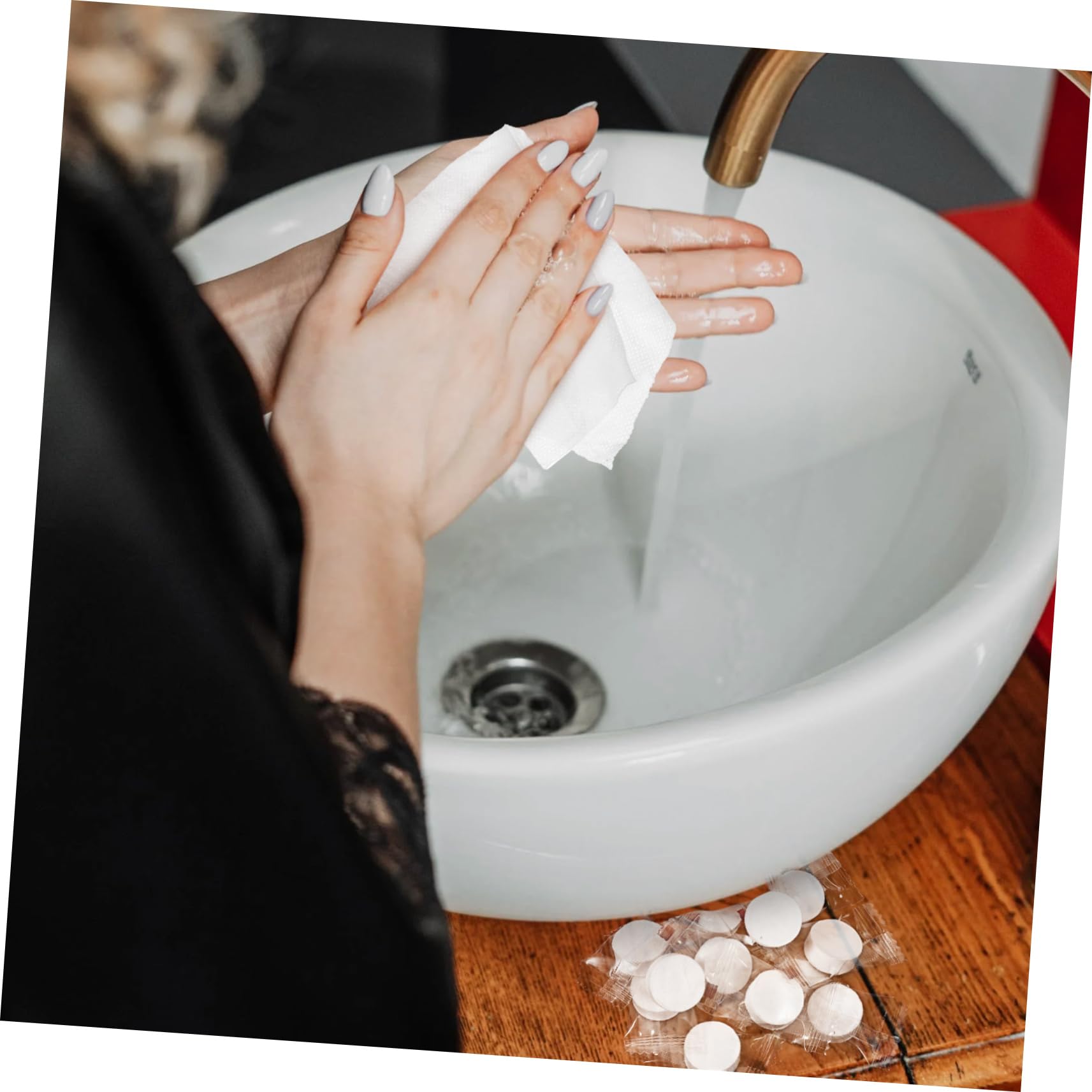 DEARMAMY Compressed Towel Tablets Mini Coin Tissue Disposable Face Towels Quick Absorbent Compact Travel Outdoor Sports Home Use - Image 3