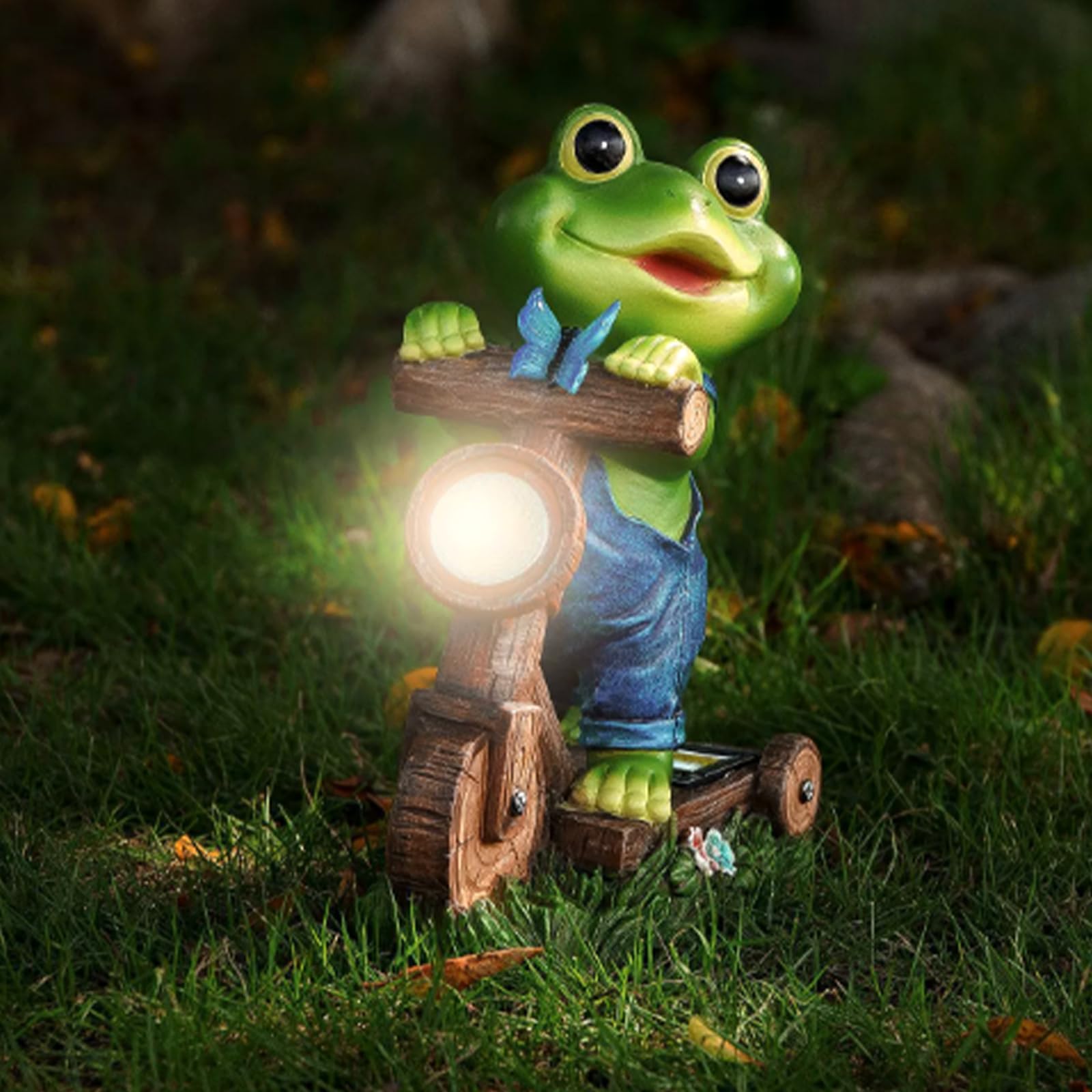 Cuteefun Statue Solaire de Grenouille pour Jardin Extérieur, Figurine D'animal de Jardin avec Lumière solaire, Décoration Grenouille pour la Cour, Cadeau D'anniversaire, Pendaison de Crémaillère