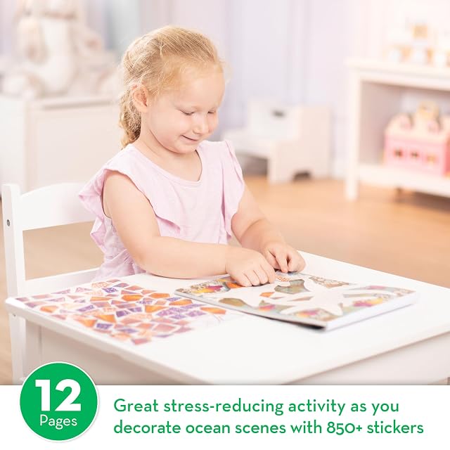 Foto 2 de 8 de Melissa & Doug Mosaic Sticker Pad Ocean Animals (12 Color Scenes to Complete with 850+ Stickers)