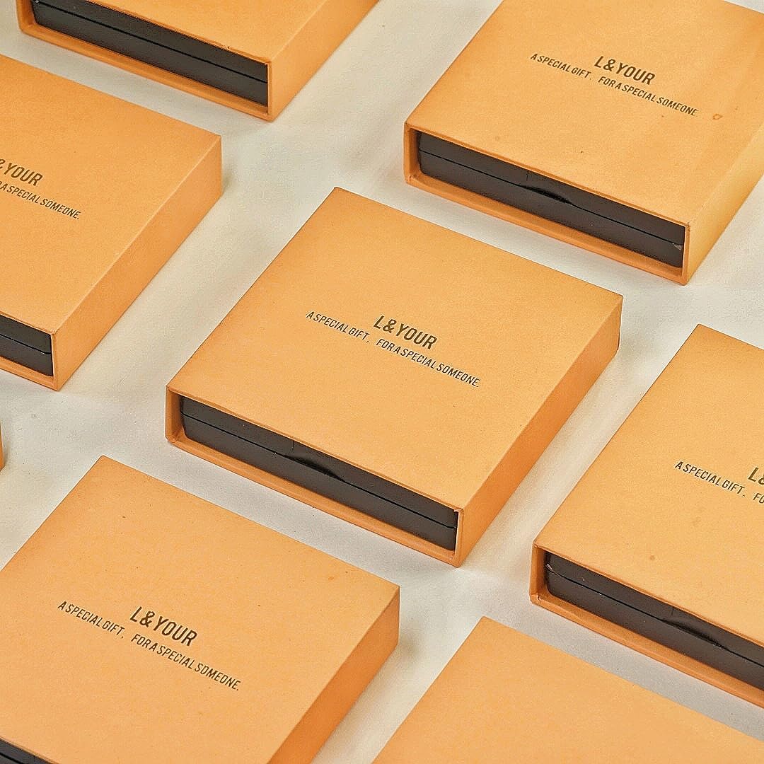 Hand-Painted Blue and White Porcelain Earrings – Freshwater Pearl Drop, 925 Sterling Silver, Vintage Lily of the Valley Design, Ideal for Mother’s Day & Birthdays - Image 8