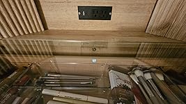 Review Image by Glenn Hoffman Sinclair Glenn Hoffman Sinclair