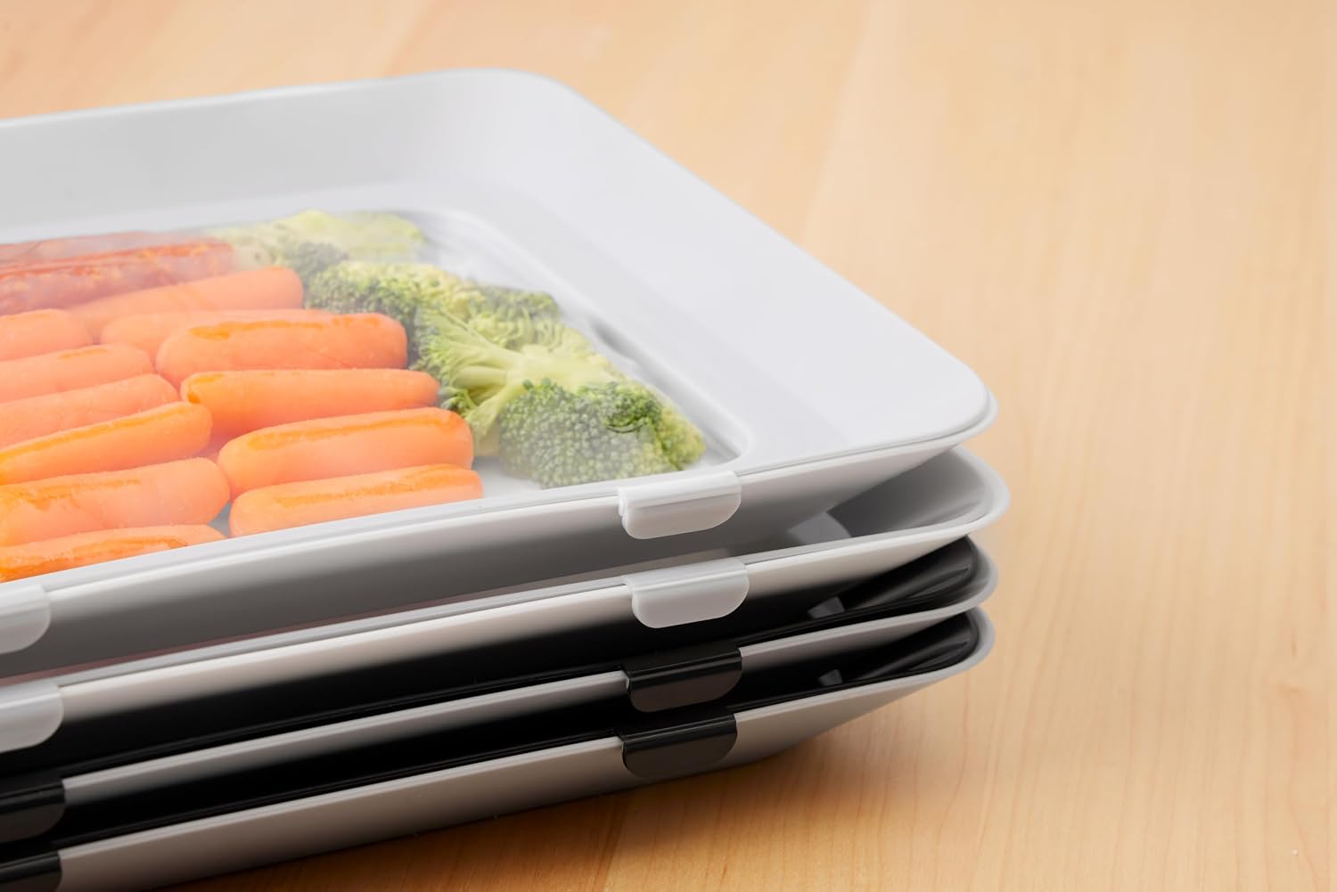 Core Kitchen FreshLock 4-Piece Reusable Vacuum-Sealed Food Storage Tray Set image 5