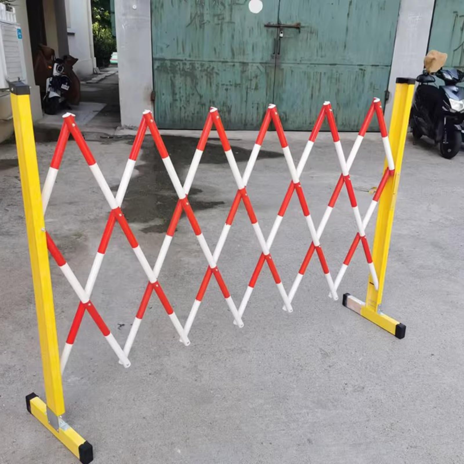 Barrière de sécurité mobile : interdisez l'accès aux zones dangereuses avec roues