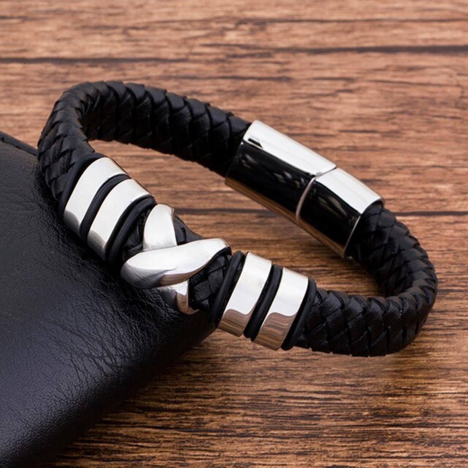 Girls Accessories Mode Charme ic Schwarz Echtes Leder Armband Männer Geflochtenes Seil Hand Schmuck Mental Armreif Birthday Gift