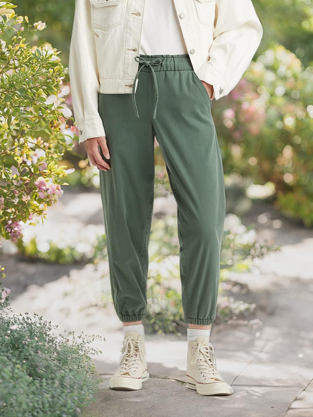 Levi's Womens Off Duty Jogger - Image 4