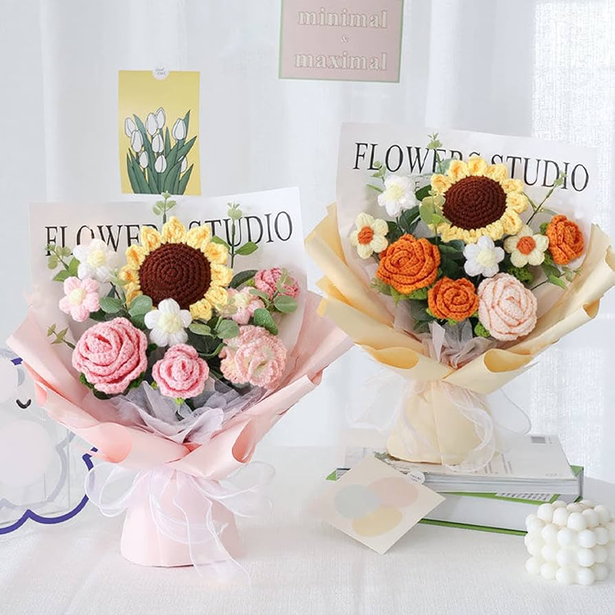 ★風船を持ったスーちゃんと薔薇の花束。持ったビリーくん★ハンドメイド 手編みのバラの花束,クリエイティブな花,誕生日のかぎ針編み