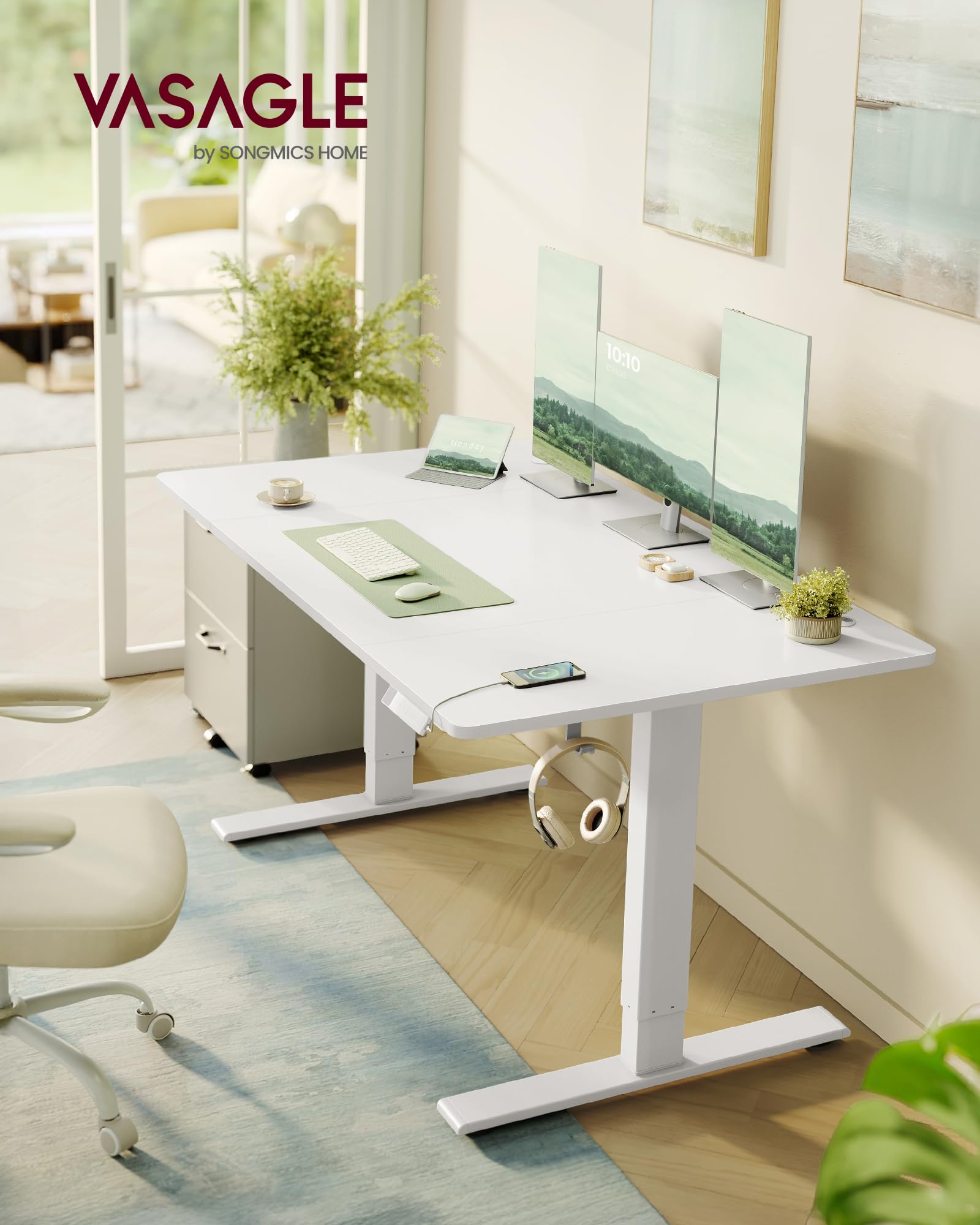 VASAGLE Höhenverstellbarer Schreibtisch, 140 x 80 cm, USB-C-Anschluss, Ablage für Steckdosenleiste, Stehtisch, Erinnerung bei langem Sitzen, 3 Speichertasten, für Büro, mattweiß LSD144WZ02