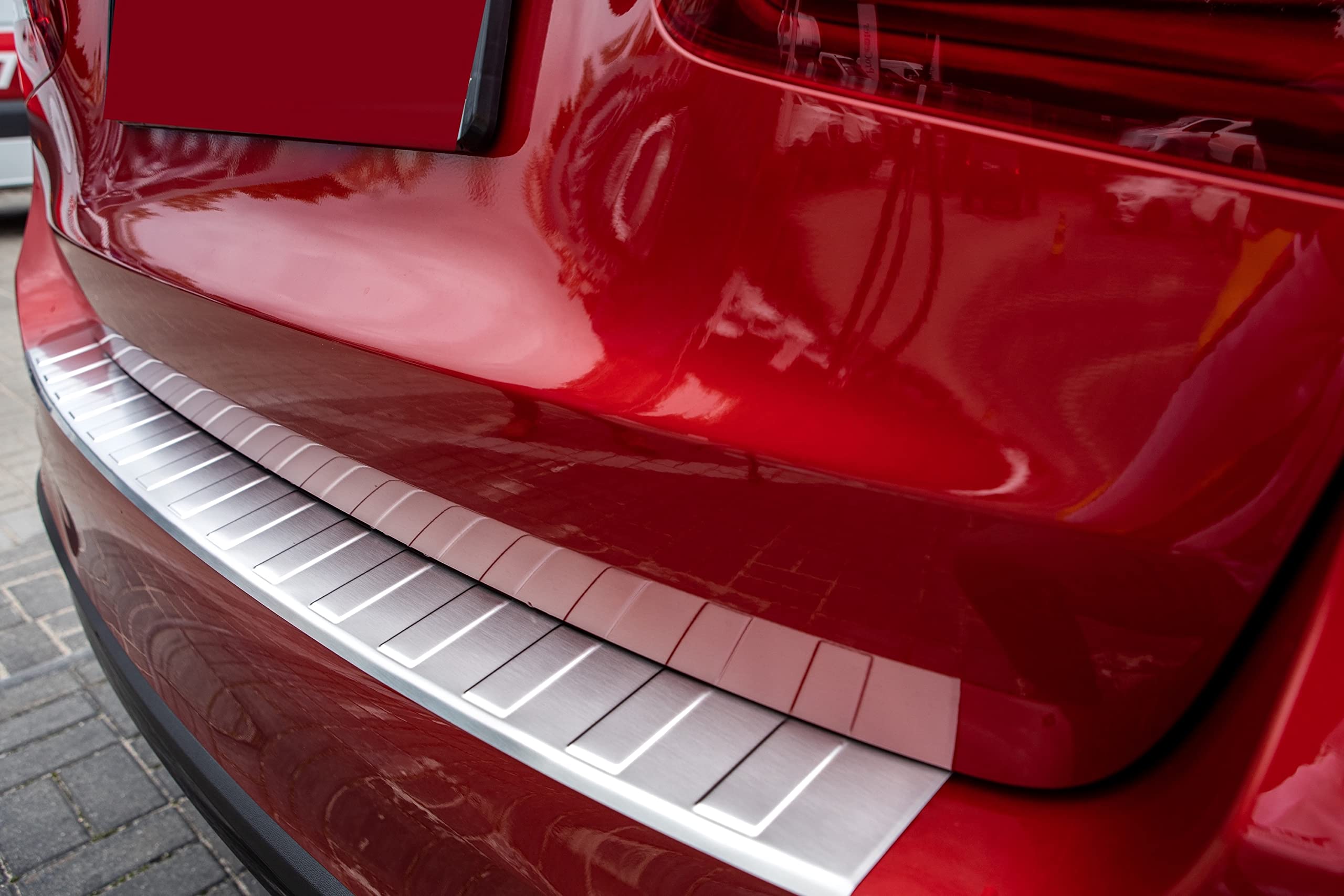 Aroba AR1178-BL Edelstahl Schwarz Black Chrome Ladekantenschutz kompatibel mit Mercedes Benz GLC BJ. 9.2015-4.2019 passgenau Abkantung Farbe Schwarz-Anthrazit