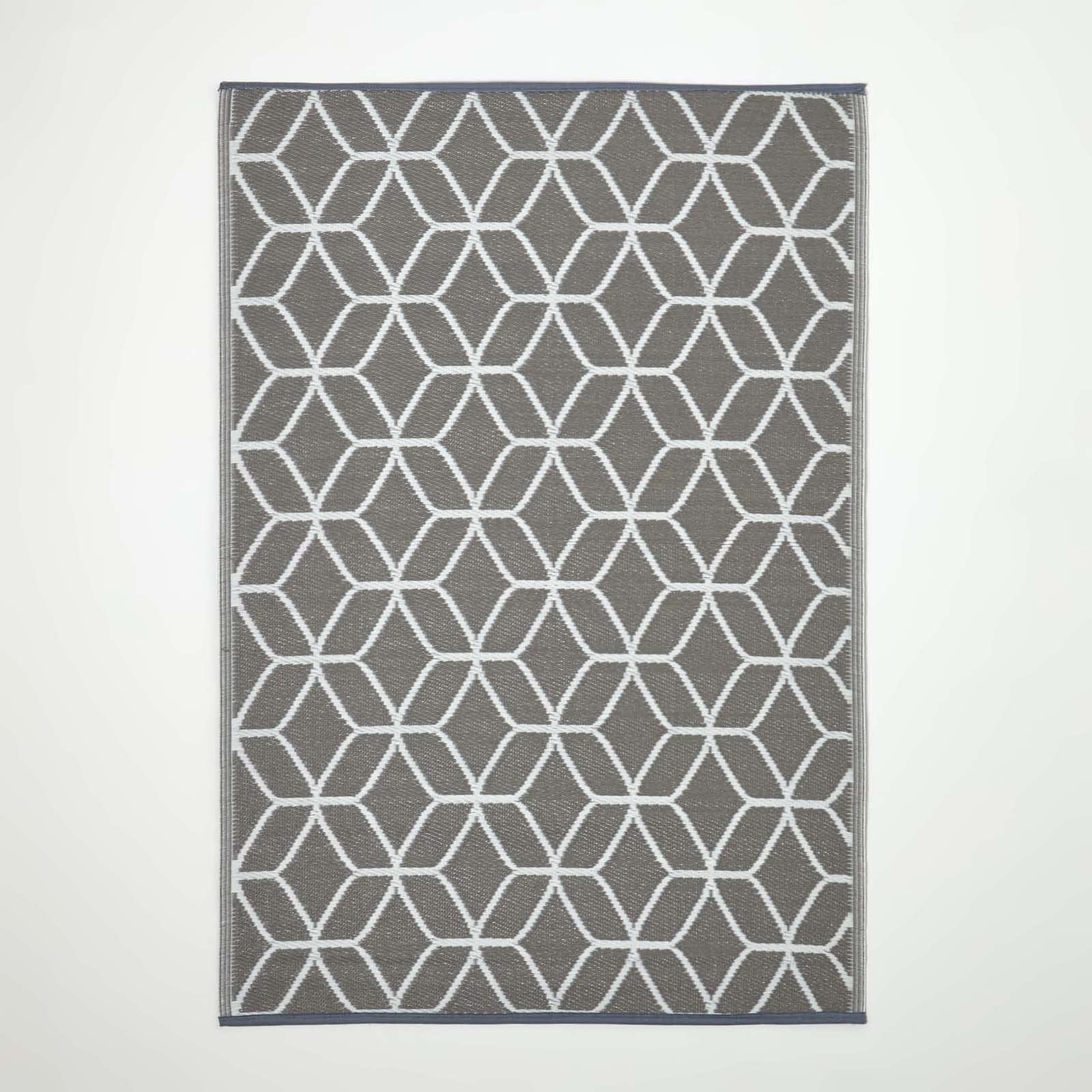 HOMESCAPES Large Outdoor Rug, Luxury Reversible Garden Rugs for Patios Waterproof, Grey Geometric Outdoor Carpet Mat, 100% Recycled Plastic Rug for Picnics, Expertly Woven & Seamless - 180 x 120 cm