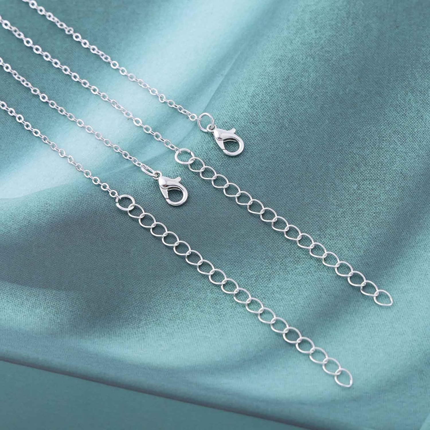 Bohemian Layered Disc Ankle Bracelet Gold Initial V Ankle Chain Bracelet Layered Letter V Beach Anklet Chain Small Coin Foot Chain Anklet Summer Beach Foot Chain Jewelry for Women - Image 6