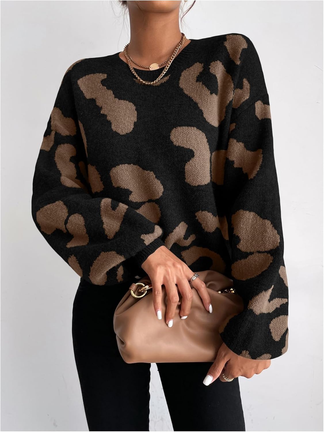 Verdusa Women's Drop Shoulder Leopard Sweater Old Money Crew Neck Knit Tops - Image 5