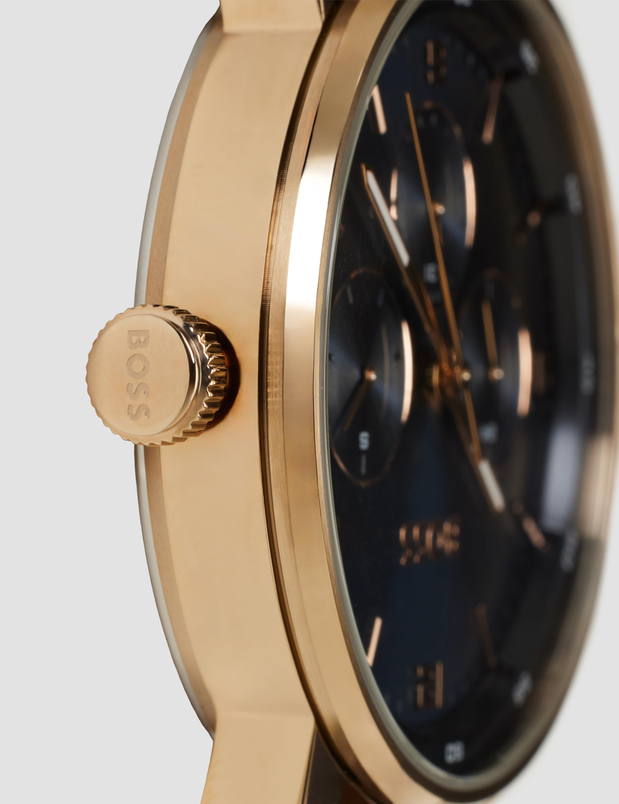 BOSS Multi Zifferblatt Quarz Uhr für Herren Kollektion Contender mit Schwarzem oder Braunem Lederarmband