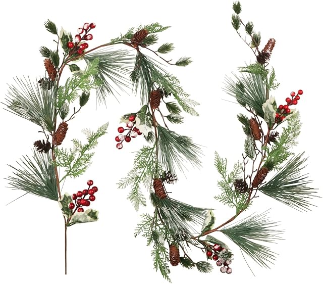 Christmas Pine Needle Garland,1.8 M Christmas Pinecones Garland Artificial Christmas Garland with Holly Leaves Pine Needles Red Berry Holiday Garland for Winter Home Mantle Fireplace Stairs Decoration