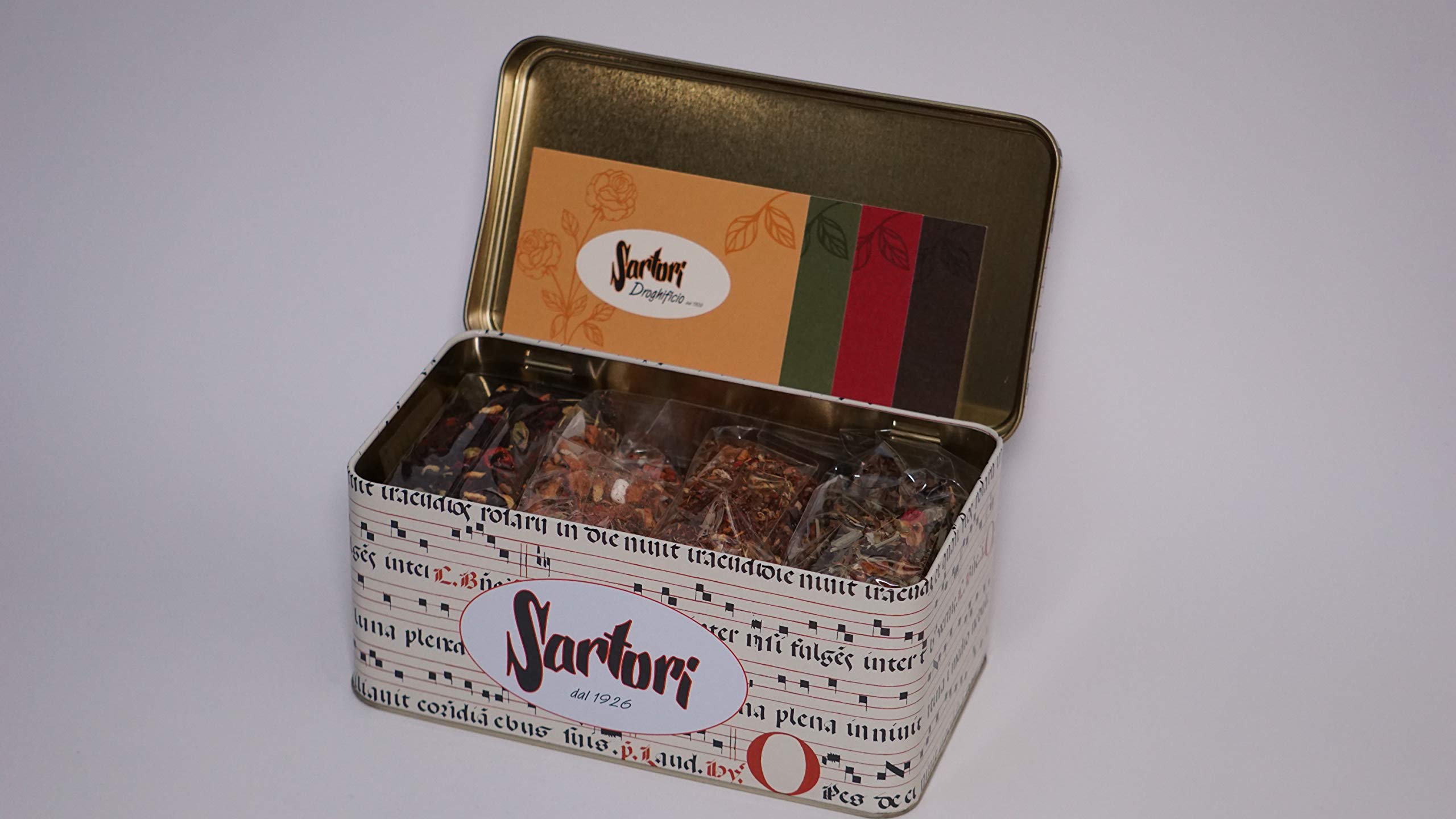 I The e le Tisane Sartori - 4 miscele dall'aroma unico in un'elegante confezione regalo in latta. Fragranze 2024
