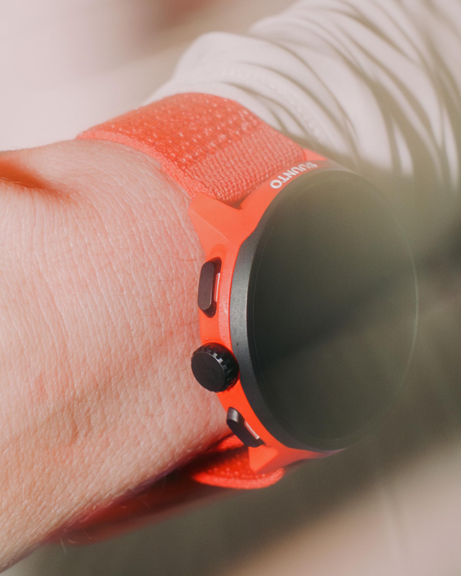 22 ATH7 LOOP TEXTILE STRAP CORAL ORANGE S+M