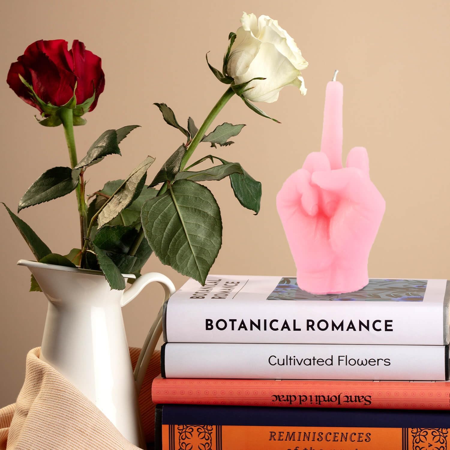 NIMONA Middle Finger Scented Candle, 2 Pcs Apartment Home Decor Aesthetic Soy Wax Hand Gesture Cute Candles, Desk Sculpture Decorations Gift for House, Bedroom and Home Room. image 5
