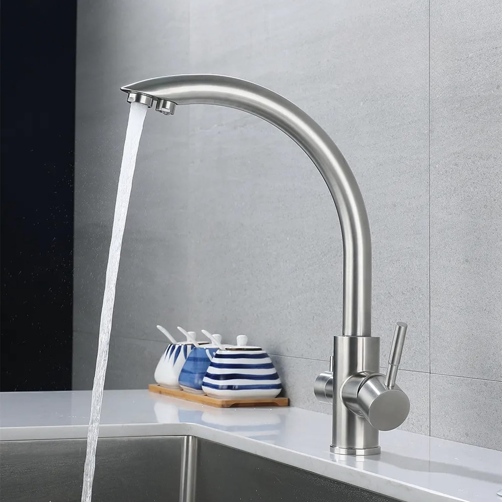 Robinet cuisine rotatif 3 voies en inox brossé avec canaux isolés