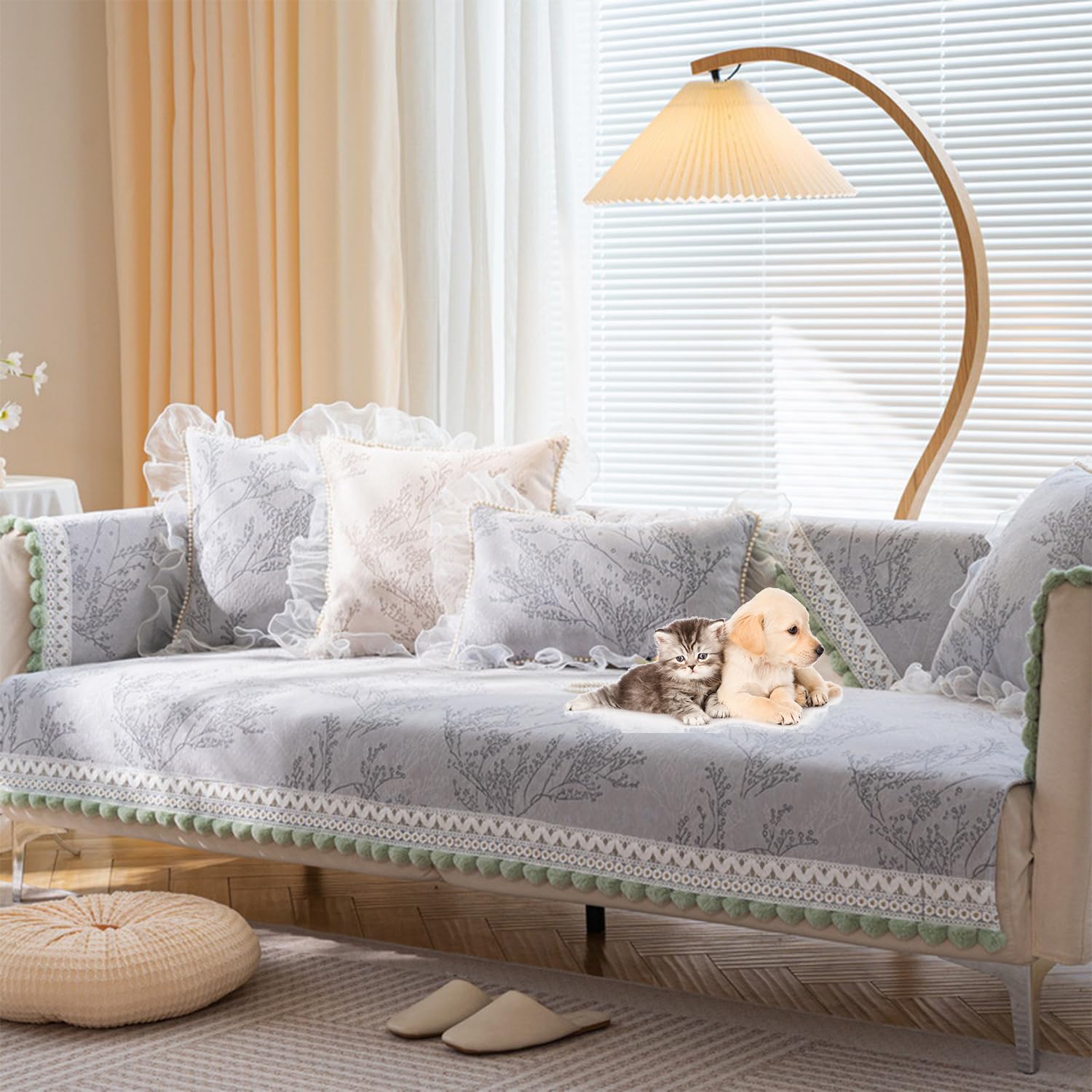 Housse de canapé jacquard grise pour protéger le salon des enfants et animaux