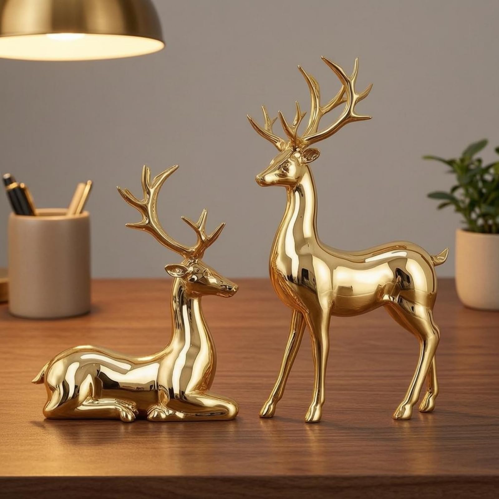 predolo Hirschornament aus Resin elektroplattierte Oberfläche Hirsch Dekofigur Wohndekoration Wohndeko für Wohnzimmer, Champagner
