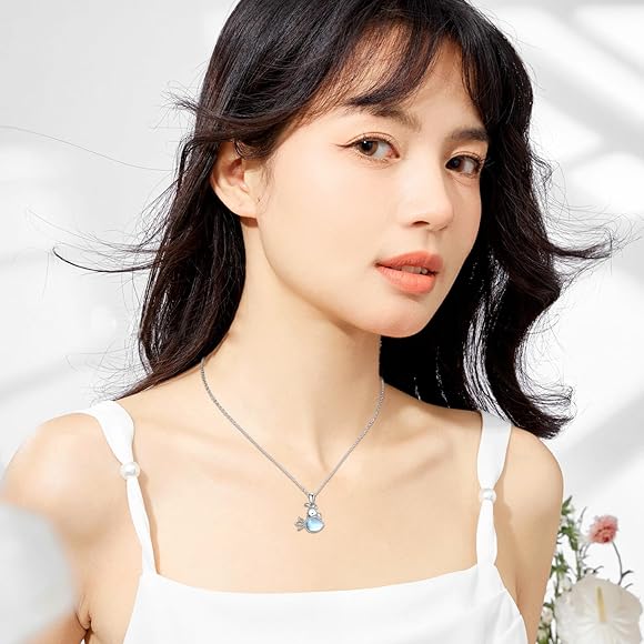 n412c【天然石✧】ムーンストーン　うさぎネックレス　プラチナ仕上げ　女の子 n412c【天然石✧】ムーンストーンうさぎネックレスプラチナ