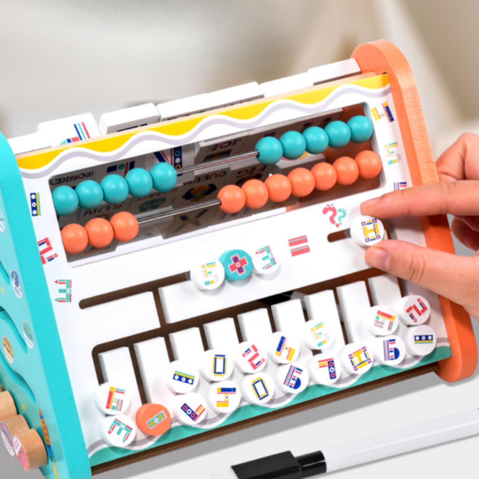 MagiDeal Reloj de Aprendizaje para Niños Tablero Educativo Abaco Pizarra Marcadores Letras Madera Multifunción con Agujas Ajustables y Base Triangular Adecuado para Aula Hogar Viajes