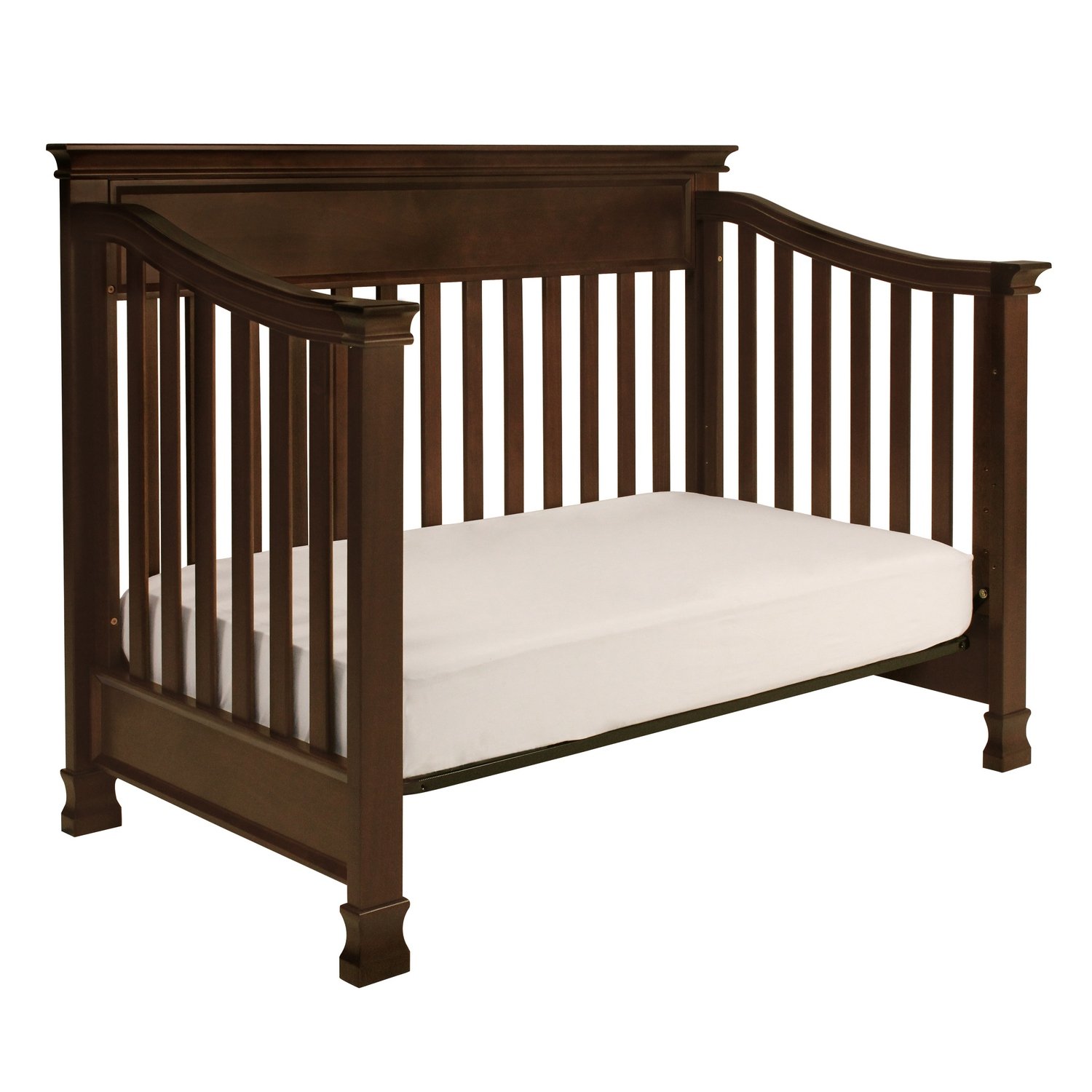 Million Dollar Baby Classic Foothill In Convertible Crib