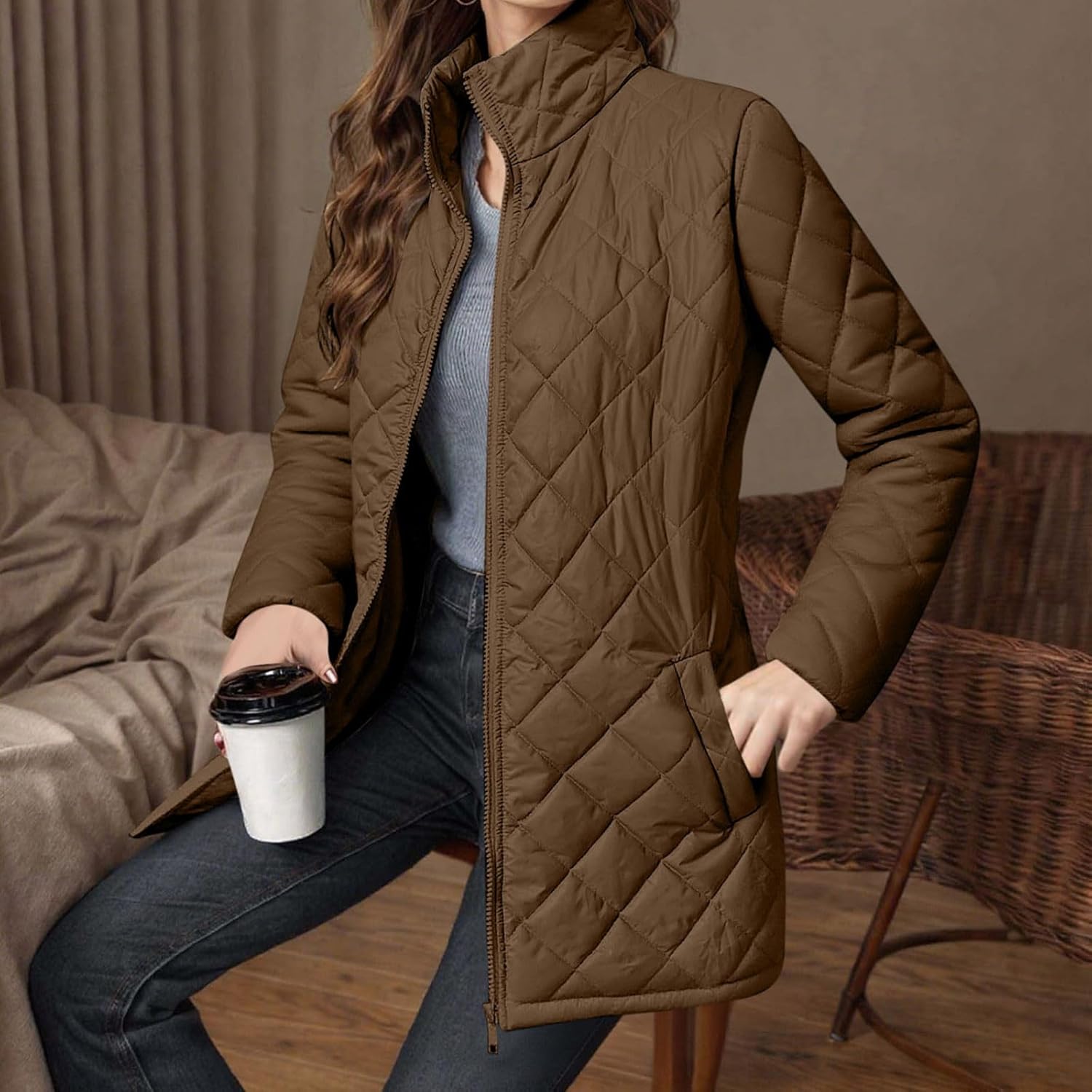 Jackets For Women Trendy Stand Collar Zip Up Diamond Quilted Coat Lightweight Solid Winter Jacket With Pockets