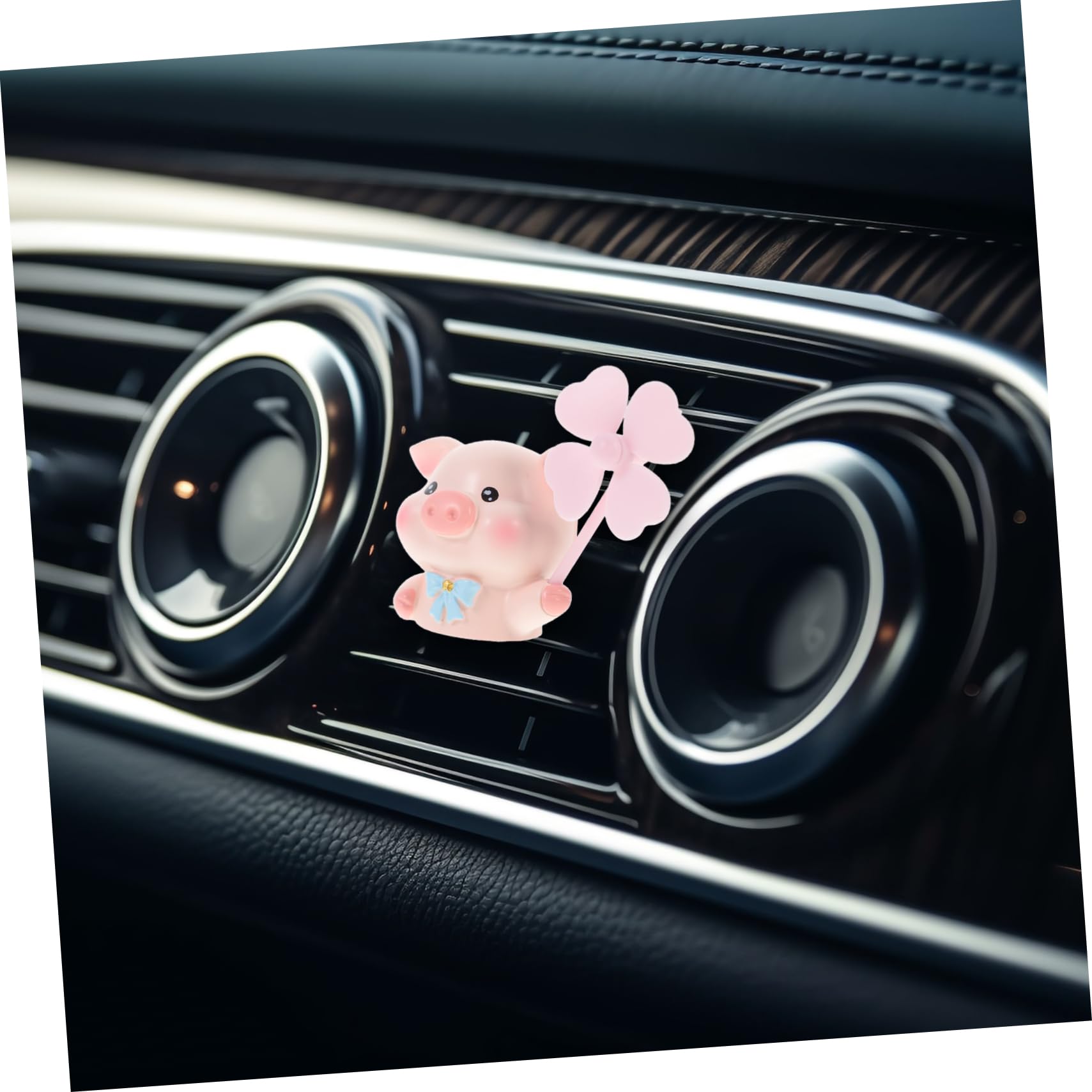 SOLUSTRE 4pezzi Diffusore Aromatico Per Auto Con Clip Per Bocchetta Forma Di Maialino Decorazione Auto Elegante e Funzionale Per e Stile Unico Include Ricariche Fragranza