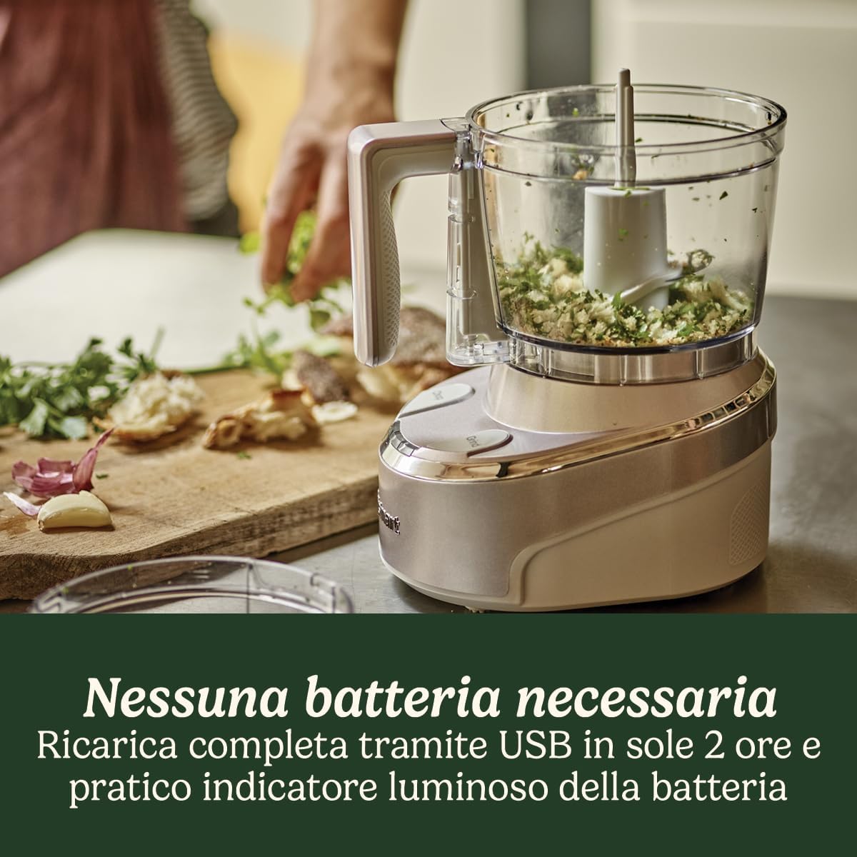 Cuisinart Cordless Mini Prep Pro Mini Chopper e Food Processor compatto | Tritatutto, frullatore per spezie | Senza fili | Ricarica USB 2 ore di carica completa | Taglia 80 cipolle | Capacità 900 ml Mini robot da cucina senza fili Argento - Immagine 5