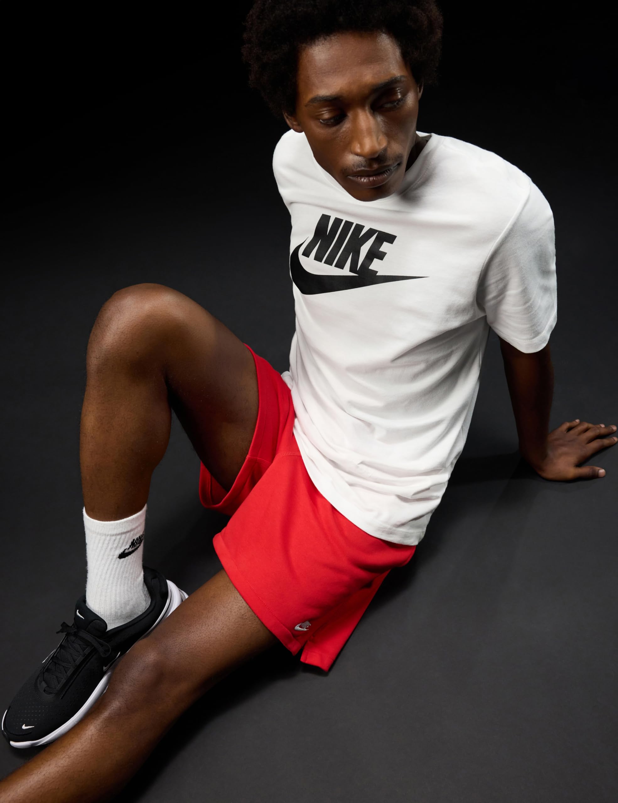 Nike Nike Club Flow-Shorts Aus French-Terry Für Herren - Short Flow en French-Terry pour Homme - Sportswear - Homme