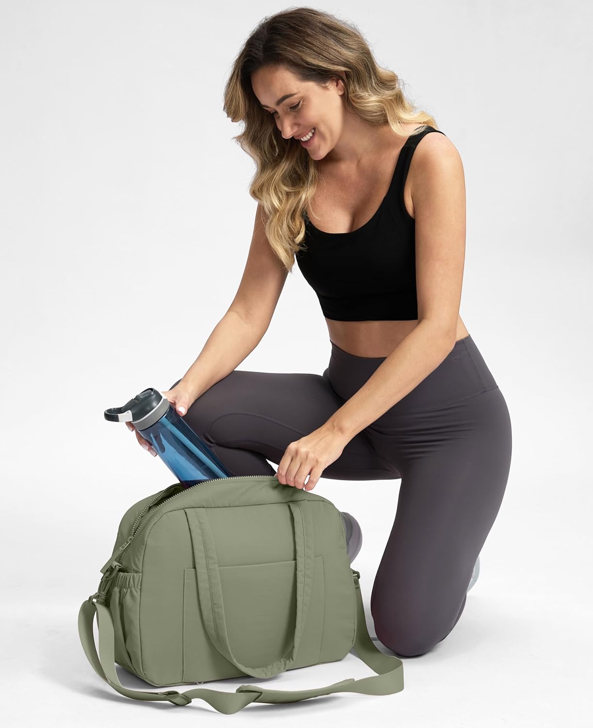 Gym Bag for Women, Travel Duffle Bags with Wet Pocket, Lightweight Carry on Bag Overnight Weekender Duffel Bag, Water Resistant (Sage Green) - Image 2