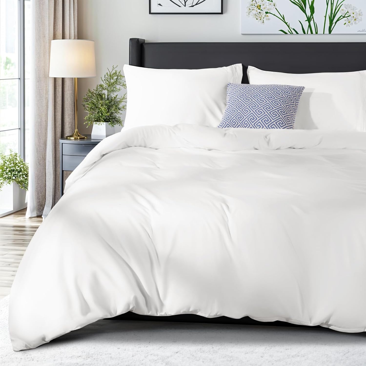 All Season Microfiber Duvet Cover Set 3Pcs Bedding Set 1 Comforter Cover with 2 Pillowcases, Zipper Closure for Easy Use Soft and Durable (Queen, White)