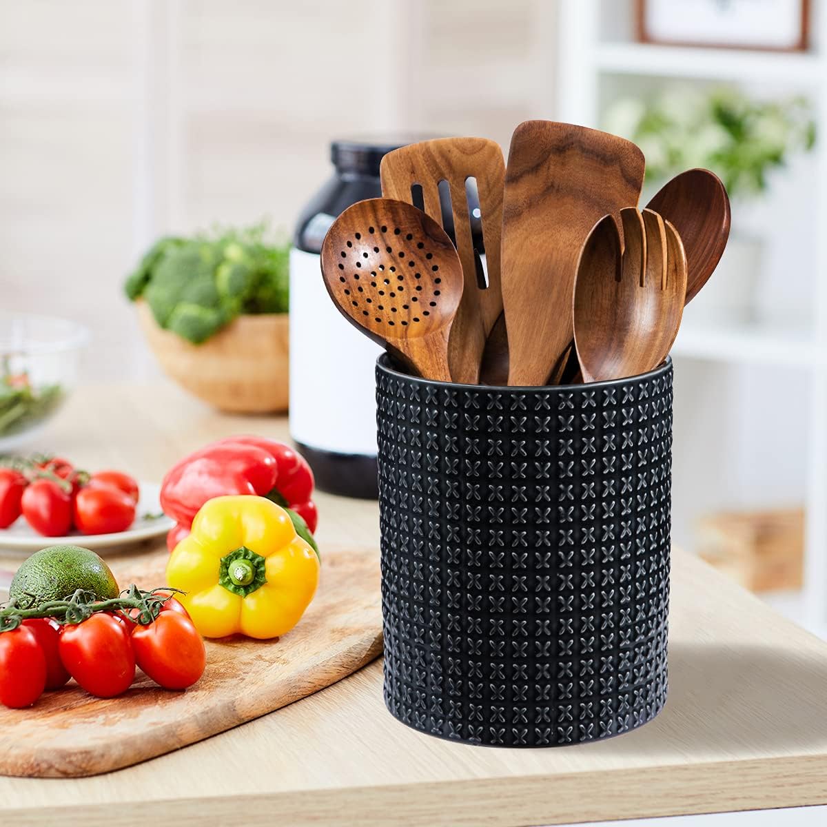 Kitchen Utensil Holder, Large Ceramic Utensil Crock Utensils Holder for Countertop, Cooking Utensil Caddy Organizer for Kitchen Décor, Black : Home & Kitchen