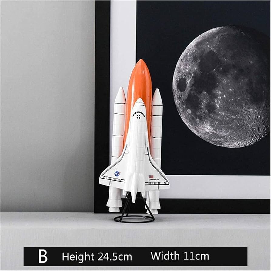 月ロケットと宇宙飛行士の置物　金属製　作家もの 月ロケットと宇宙飛行士の置物 金属製 作家もの