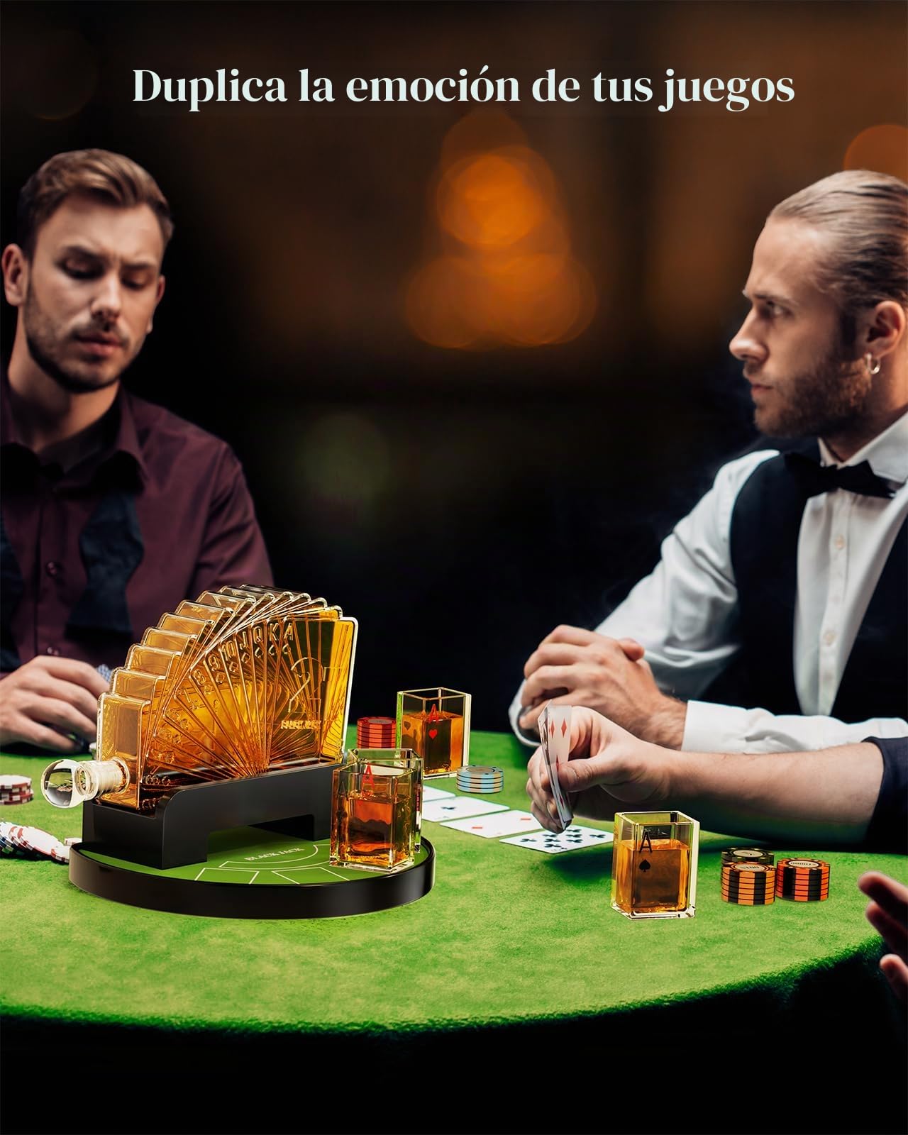 Kollea Juego de decantador de whisky Blackjack, decantador estilo casino de 38 onzas con 4 vasos, dispensador de licor, divertidos regalos de cumpleaños para hombres, papá, él, novio, artículos