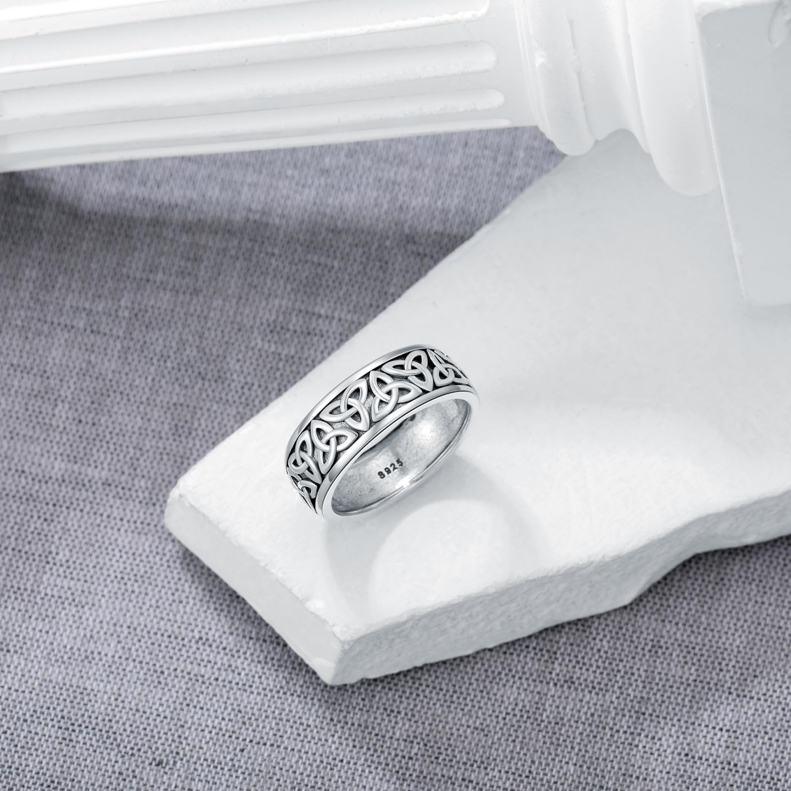 Herren Ringe 925 Silber Keltischer Knotenring aus SterlingSilber 8mm Keltischer Knoten Ehering für Männer und Frauen Geschenk