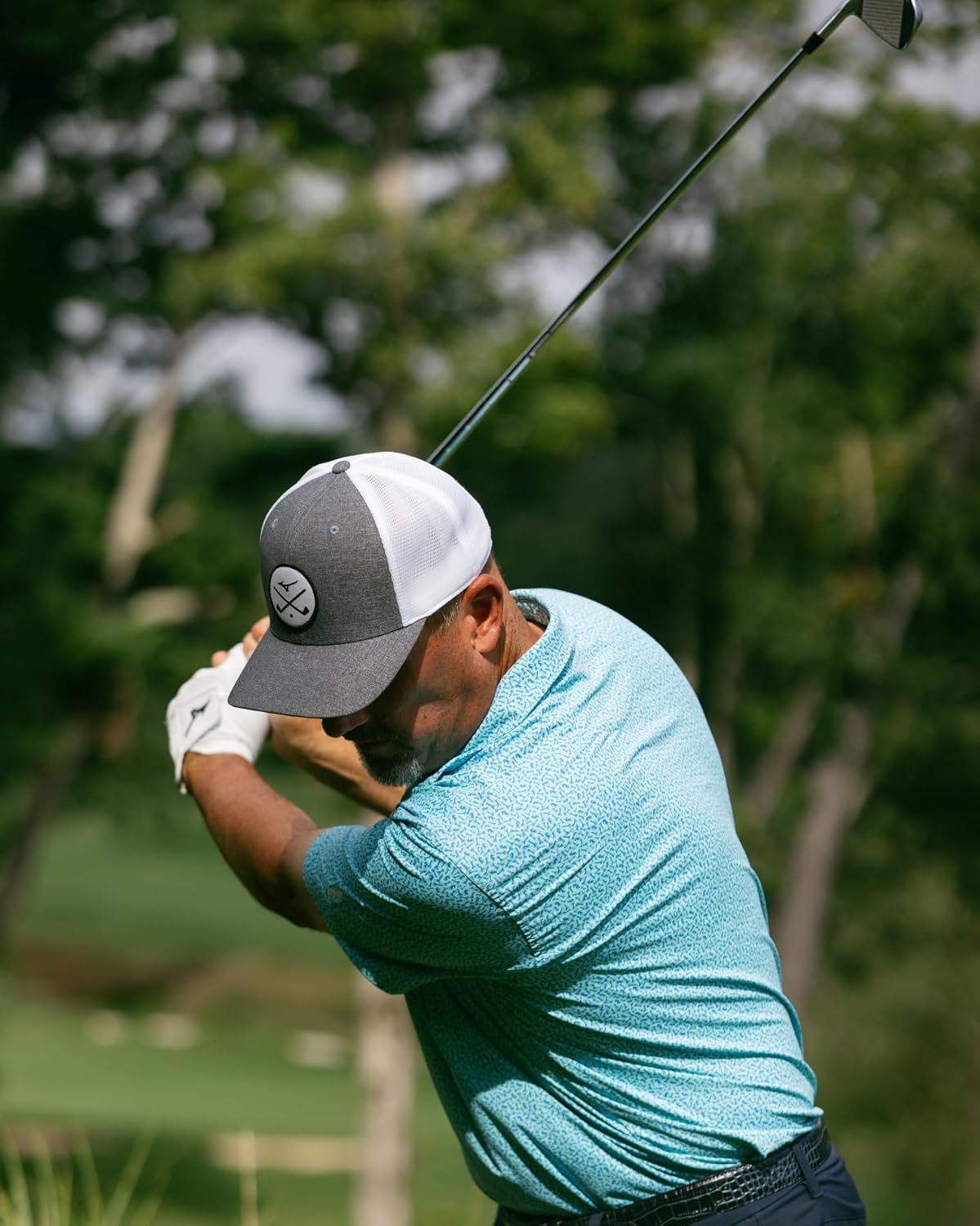 Mizuno Unisex Crossed Clubs Meshback Golf Hat - Image 4