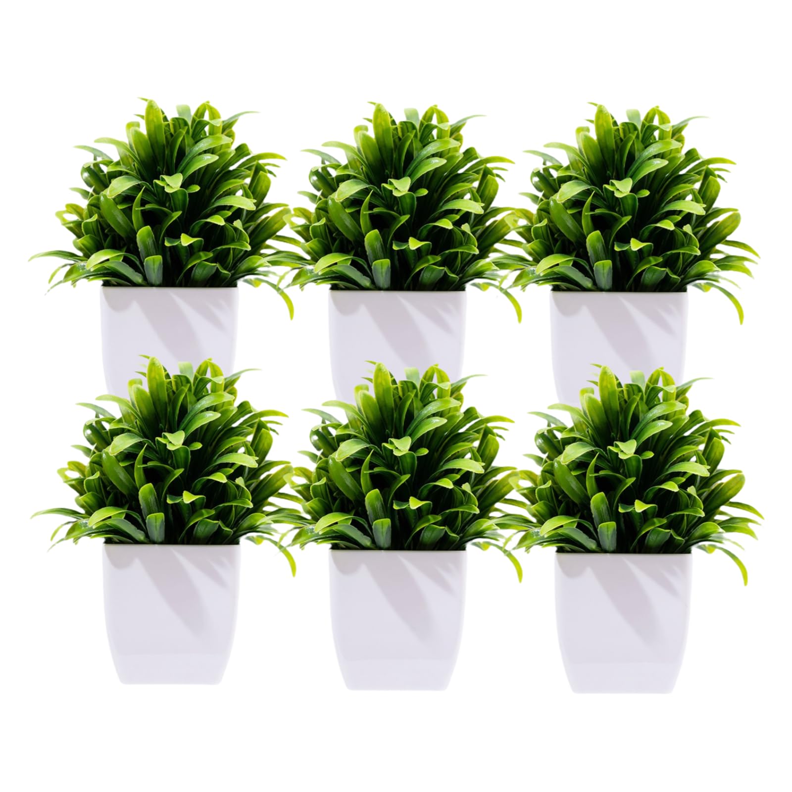 Pots de plantes aquatiques artificielles au réalisme végétal saisissant