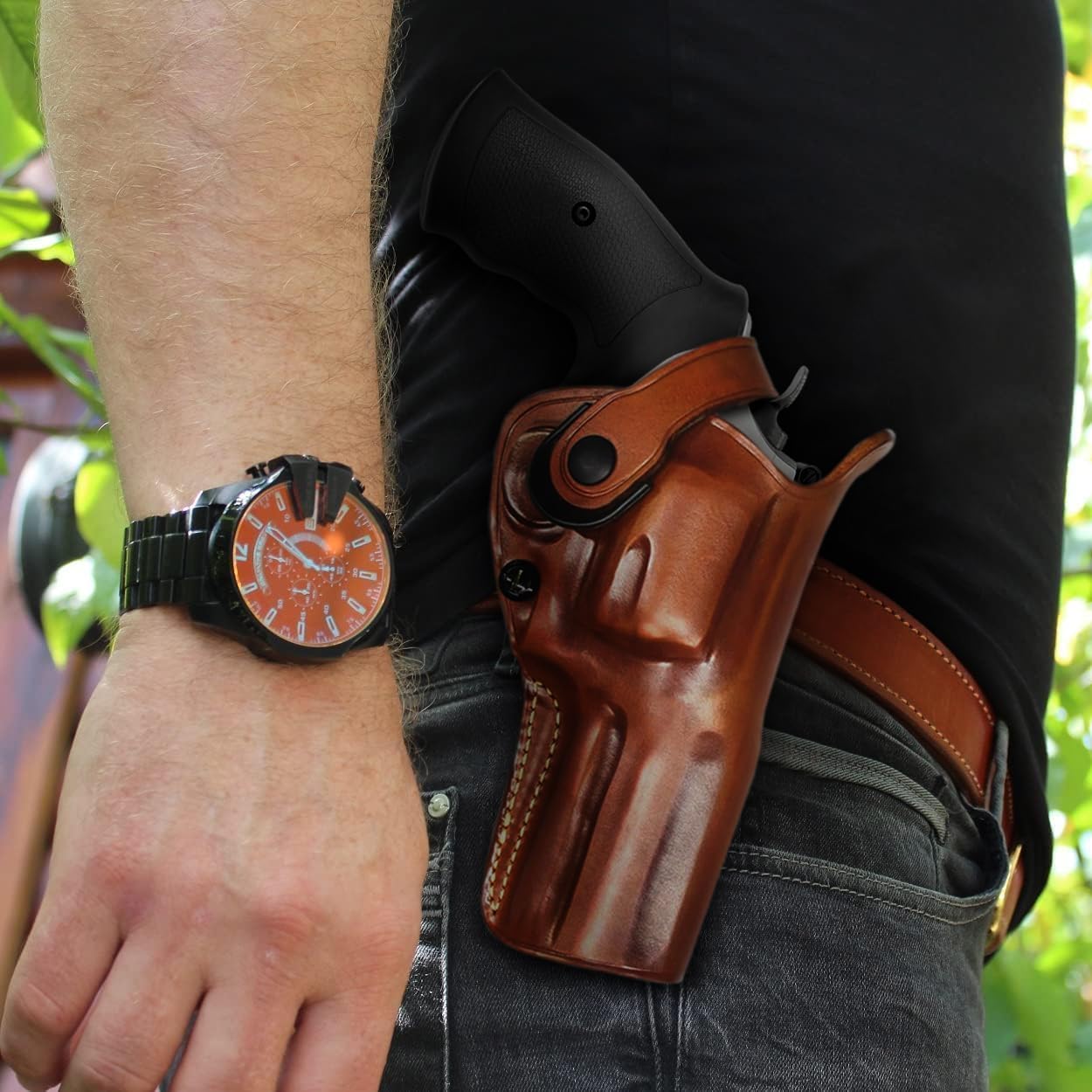 Masc OWB Leather Paddle Revolver Holster with Retention Strap, Fits Model 686 Plus .357 Mag 7-Shot 4-inch, Right Hand Draw Brown Color #1509#
