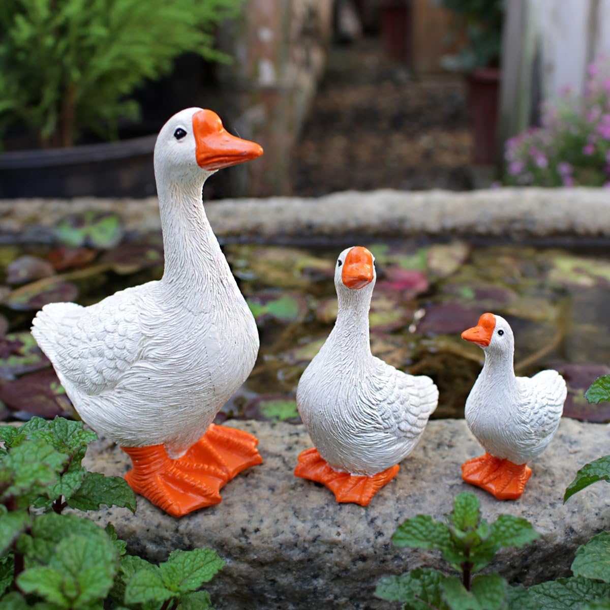 3PCS Garden Goose Statues Yard Decorations Outdoor Decor, White Resin Goose Family Statues Housewarming Garden Gift