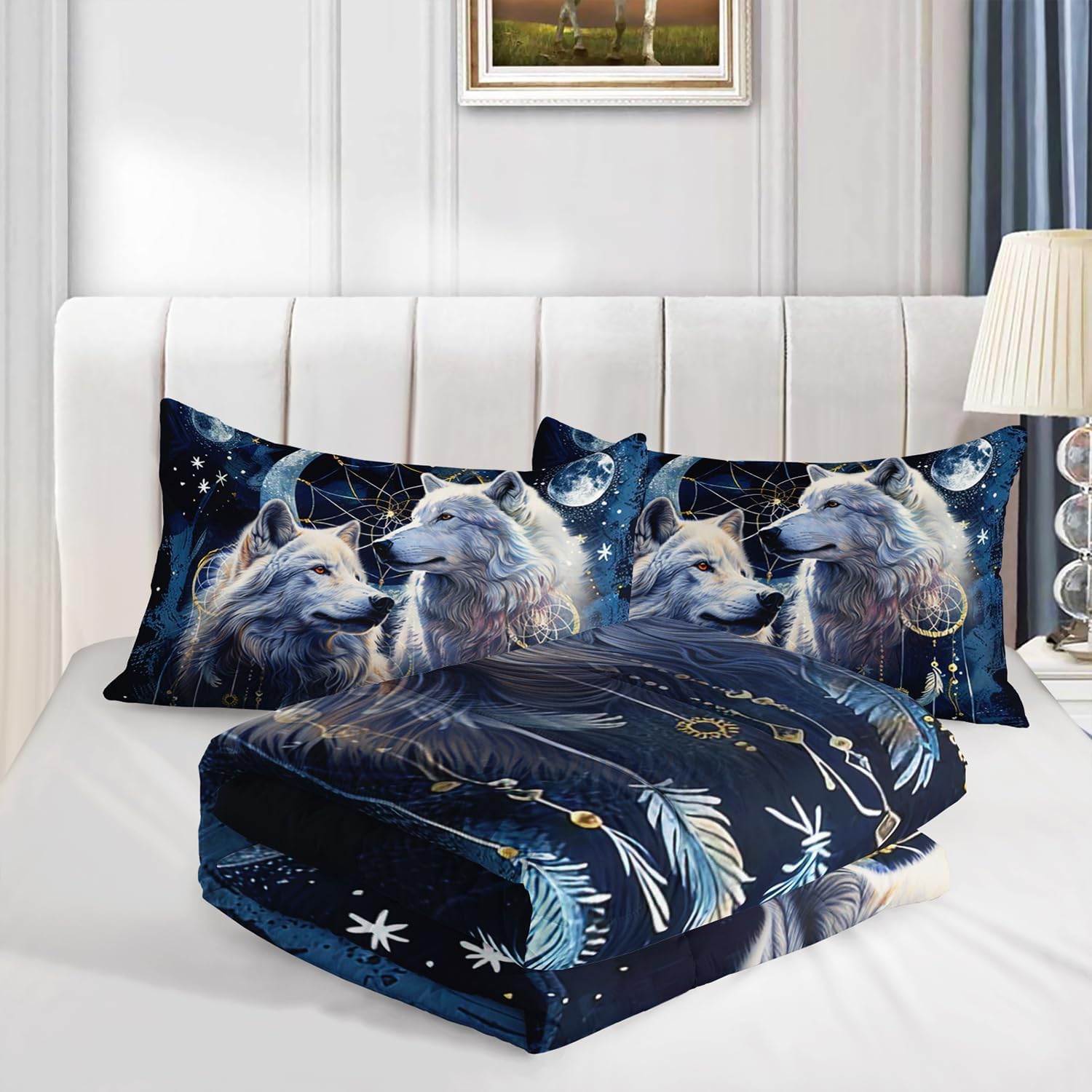 HOSIMA Wolf Queen Comforter Set,Two Wolves in Dream Catcher Under Full Moon Stars Mysterious Style Bedding Set,Wolf Stuff Print Animal Bedding for Girls Boys Bedroom Decor with 2 Pillowcases.