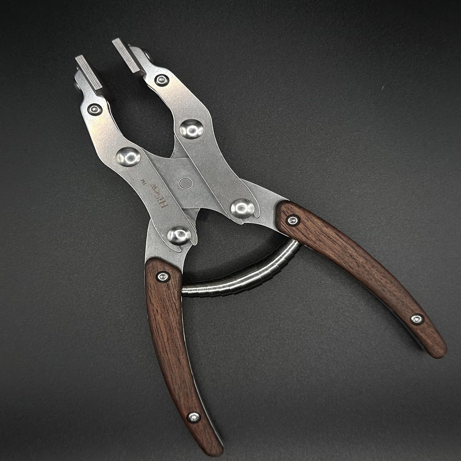 Premium Leather Flat Pliers - 7.5 inch, 420 Stainless Steel, Black Walnut Handle, Leather Work Clamp Press for Craft, Parallel + Cross Structure, Labor-Saving