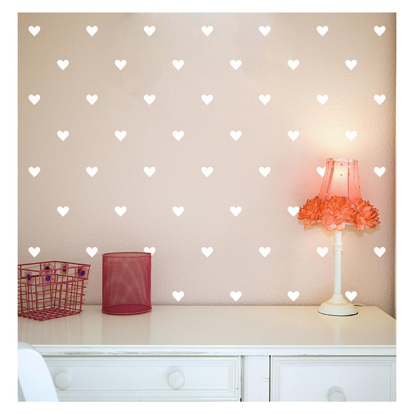 Stickers muraux cœurs pour chambre bébé | Créez un cocon doux avec 120 autocollants blancs en vinyle